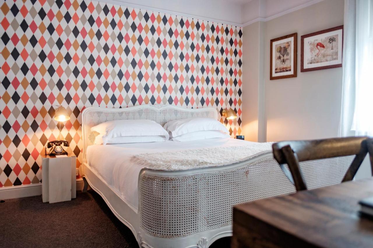 The Bull Hotel Bridport Kültér fotó
