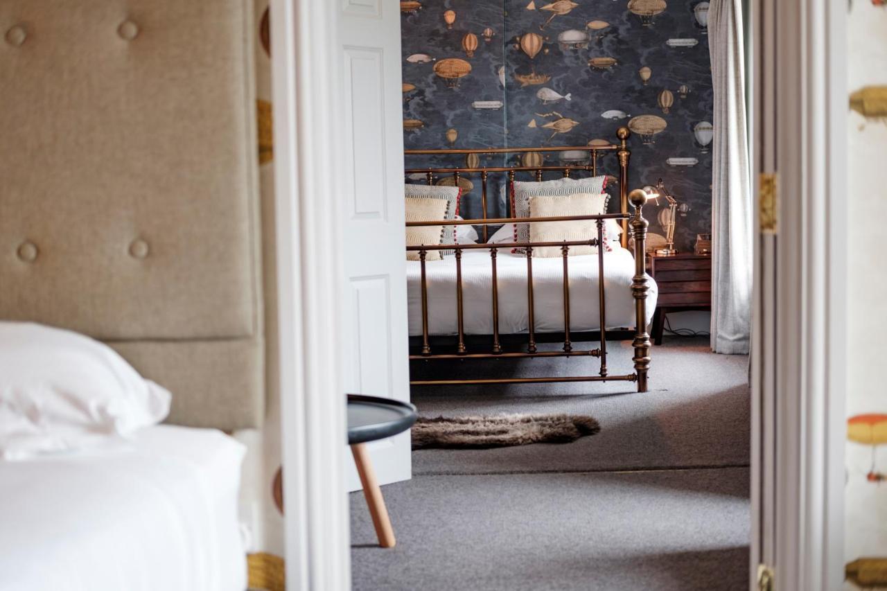 The Bull Hotel Bridport Kültér fotó