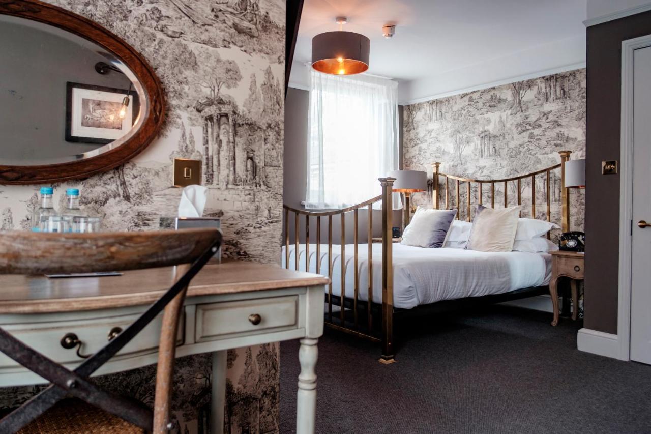The Bull Hotel Bridport Kültér fotó