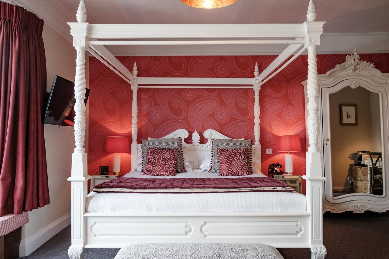 The Bull Hotel Bridport Kültér fotó