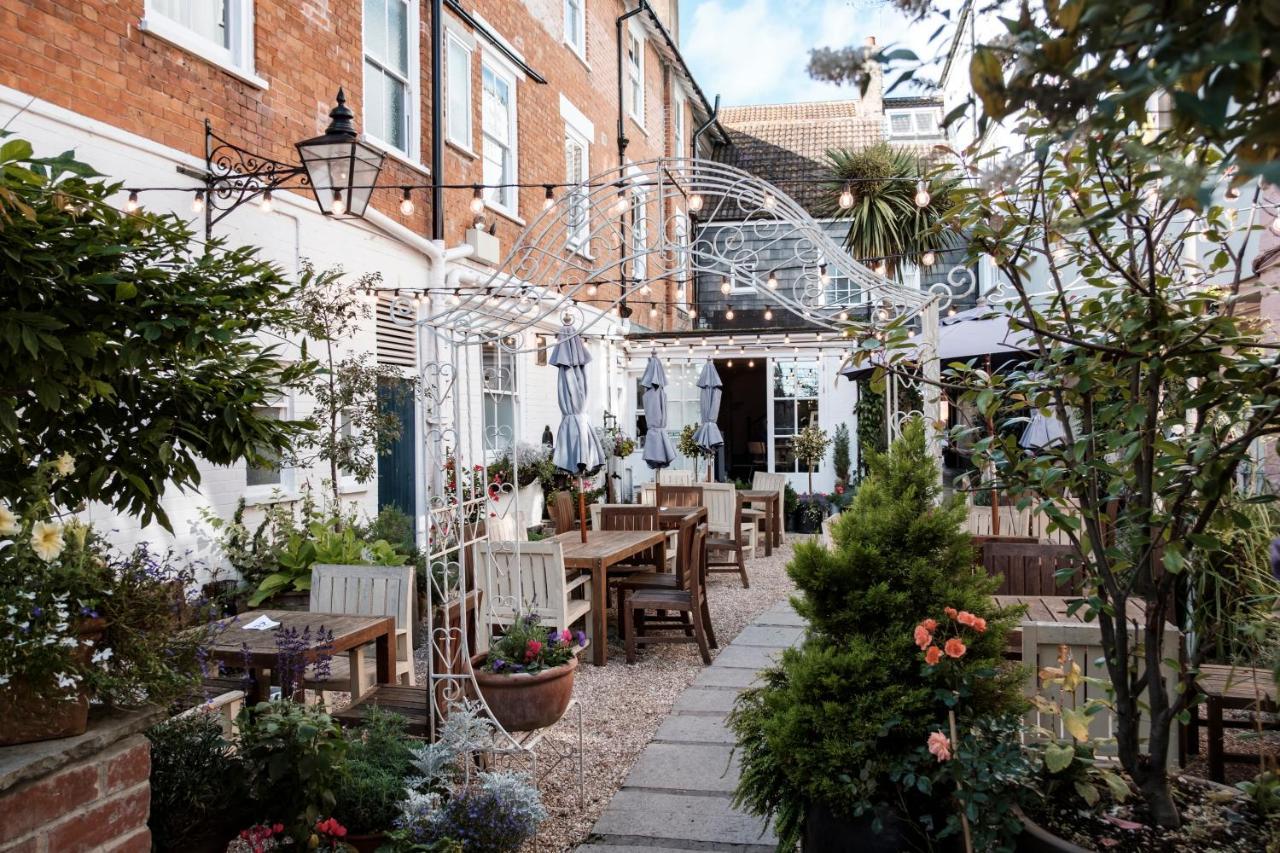 The Bull Hotel Bridport Kültér fotó